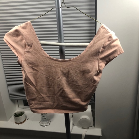 PEACH CROPPED TOP - Picture 1 of 3